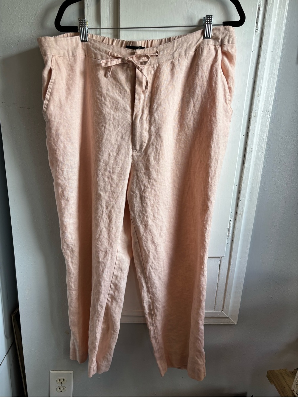 Women’s Straight-Leg 100% Linen Pants in Light Pink
